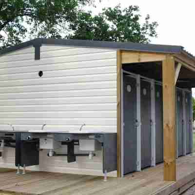 Cocooning Tipi Hotel Exterior