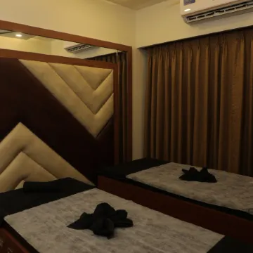 Sky Suites by Monarch