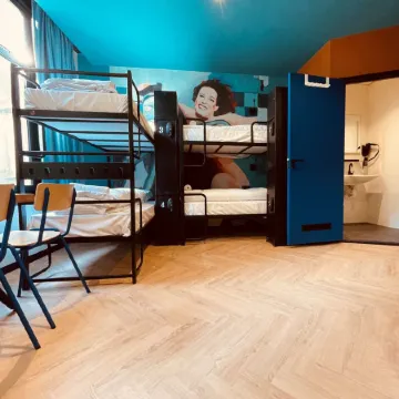 Heart of Amsterdam Hotel Отели рядом с достопримечательностью «Старый город»