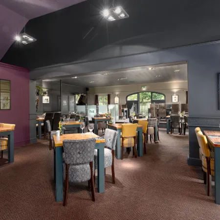 The World's End - Northampton