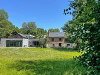 Water Mill in Baillonville with Indoor Pool - parking
