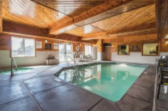 瓦拉瓦拉舒適套房酒店