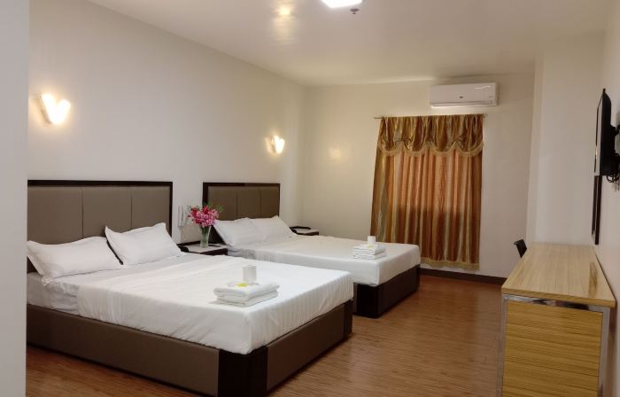 Meaco Royal Hotel- Lucena