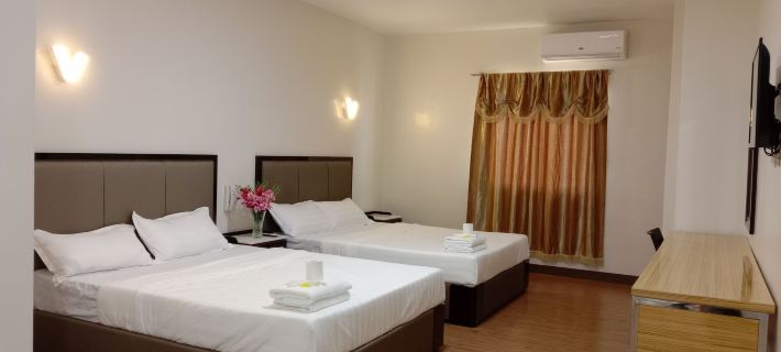 Meaco Royal Hotel- Lucena Kuzon otelleri