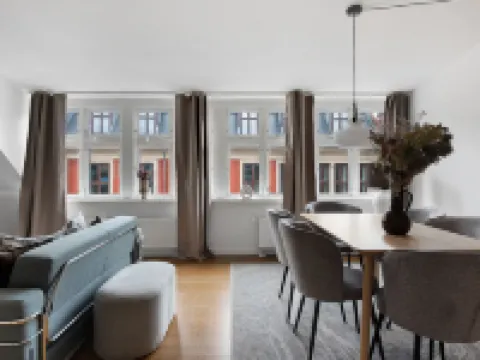 Leaves 4 - Precious 2-Bdr Apt in Central Copenhagen Hotels in 