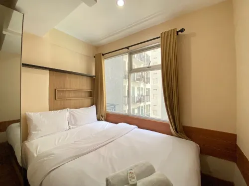 Cozy Living 2Br Apartment at Jarrdin Cihampelas Hotels in Coblong