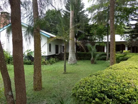 Kasi Tembo Rest House Отели рядом с достопримечательностью «Lake Duluti»