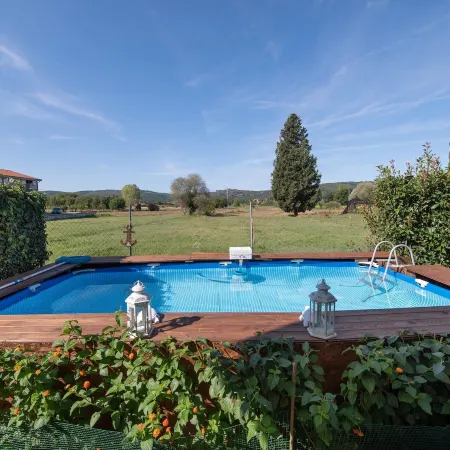 Villa in Italy with Private Garden Retreat