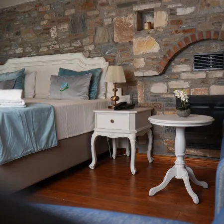 Domatia Stone Hotel