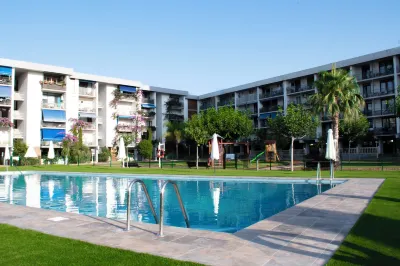 아가로 캄브릴스 아파트먼트 Camping Cambrils Caban 주변 호텔