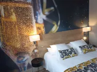 Hotel de Champagne Hotels near 520 - Champagne and wine Authors