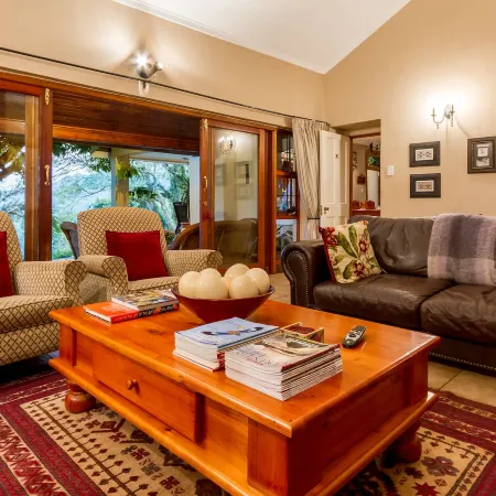 Porcupine Ridge Guest House