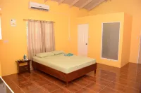 Hillview Apartments and Vehicle Rental Hotels in The Lime