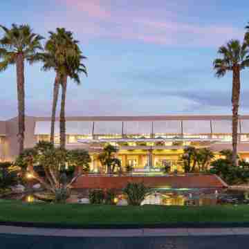 Coronado Island Marriott Resort & Spa Hotel Exterior