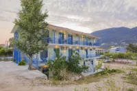 Akrotiri Hotels in Apollonii