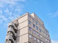 Hotel Fukui Castle Hotel dekat Yokokan Garden