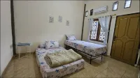 Rumah 4 Kamar w/150 Mbps & Home Theater Hotel di Sungai Kedukan