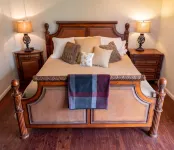 Woodinville Wine Country Tuscan/Chateau Style Home w/ Winery. Wines by appt. Hotels in Cottage Lake