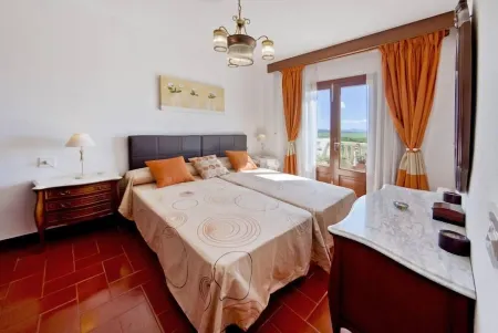 Sol y Campo (with wifi) 10 min from the beach