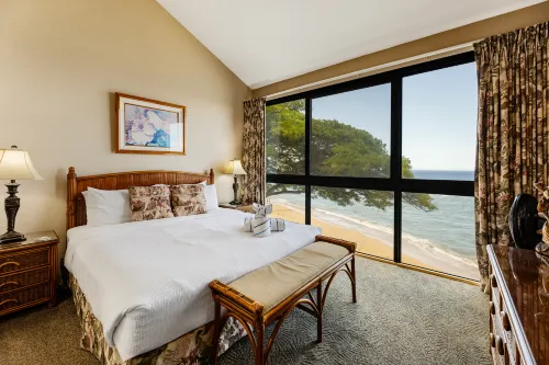 Oceanfront Luxury and Private Lanai - Stunning Kaanapali Sanctuary