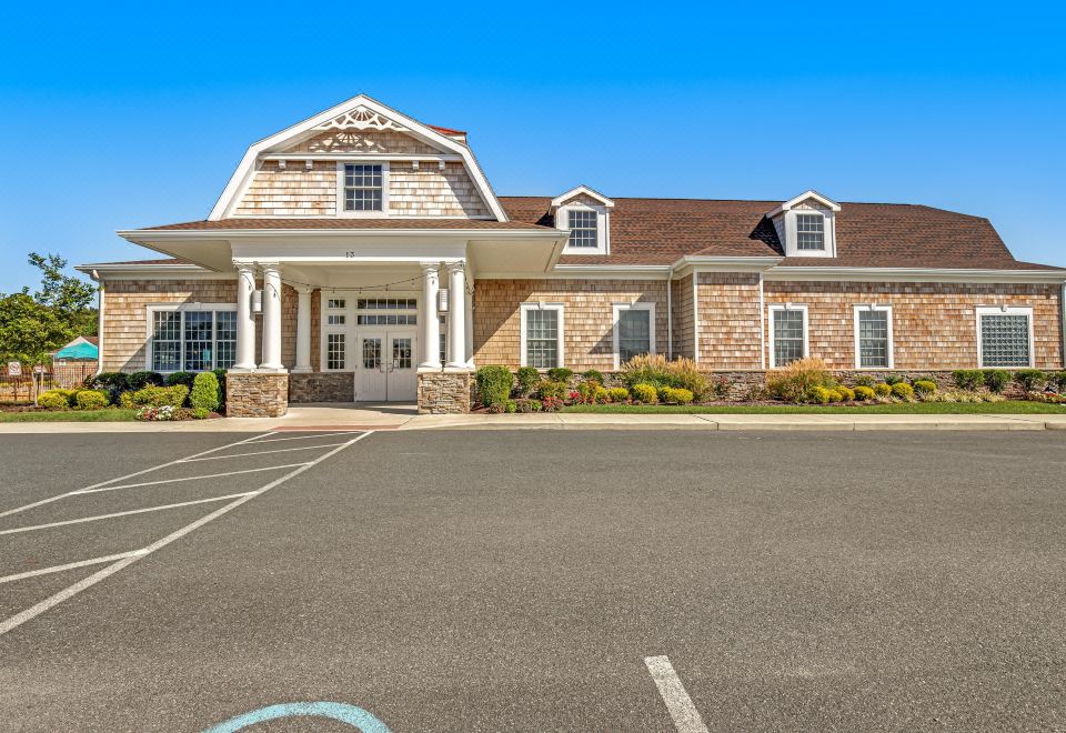 Ocean View Beach Club - 21 Bennett Point Ln (Ocean View) - 2026