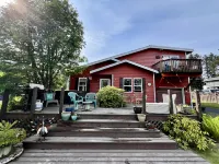 Cozy Fireplace and Ocean Views - Stunning Coastal Retreat Hotels in Kodiak Island
