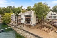 Stunning Lake Views and Pool Access - Charming Retreat