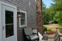 Cozy Coastal Retreat West Dennis - 13 Hotels in West Dennis