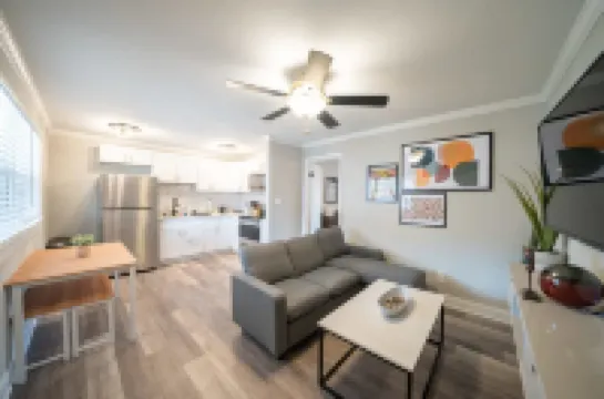 Spacious Living with Full Kitchen and Parking - Charming Coastal Retreat