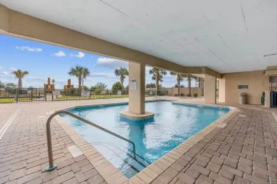 Oceanfront Pool Oasis with Lazy River and Grills - Stunning Luxury Retreat Hotels near T.I.G.E.R.S. Preservation Station