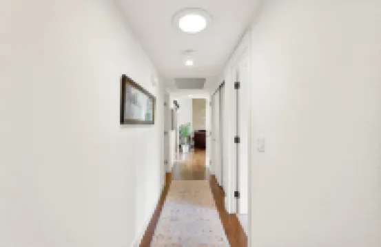 Luxury Golf Course Retreat in Indian Wells - Mountain view