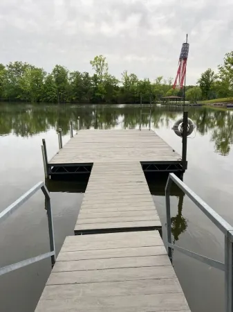 "The Hawk Nest" cabin on Tims Ford Lake