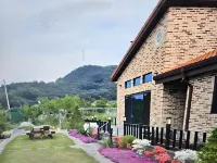 Cheongdo Peach Blossom Private Pension