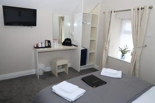 Madelines Accommodation Hoteles en Ballyvangour