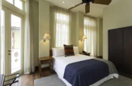 拉斯克雷芒提納酒店