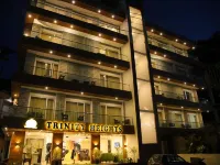 Hotel Trinity Heights Hotels in 