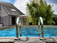 Holiday Home in Virton with Swimming Pool - Pools