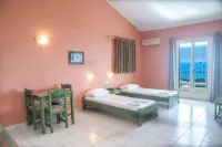 Mouikis Sun Village Hotel a Minia