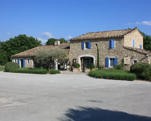 マス ド ラ セナンコール ゴルドのホテル