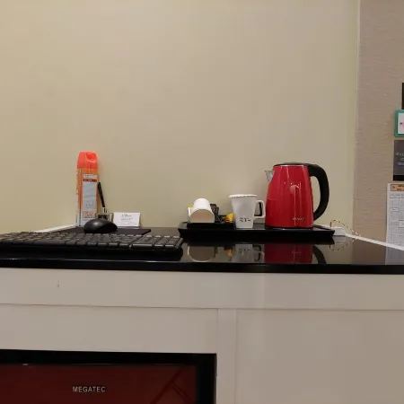 Jeju Ilua Hotel Отели рядом с достопримечательностью «Храм Кымсундан»