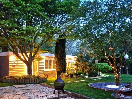 1 Bed Cottage-Museum View-Garden-Free Parking