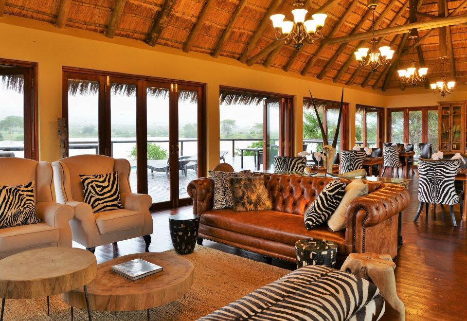 Hotel Shishangeni Camp Over view