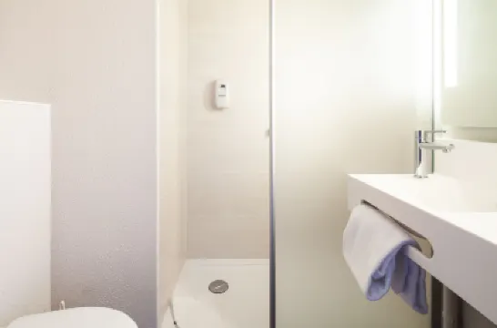 B&B Hotel Meaux Hôtels à proximité de : Musée de la Grande Guerre du Pays de Meaux