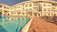 CRB Crown Residence Belek Health & Spa Hotel di Belek