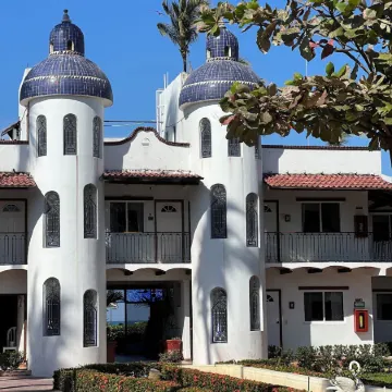 Hotel Villas El Dorado