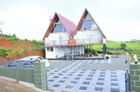 Kudaram County Resort