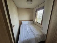 Ty Mawr Chalet Sleeps 6 With Fireplace - 2-Star