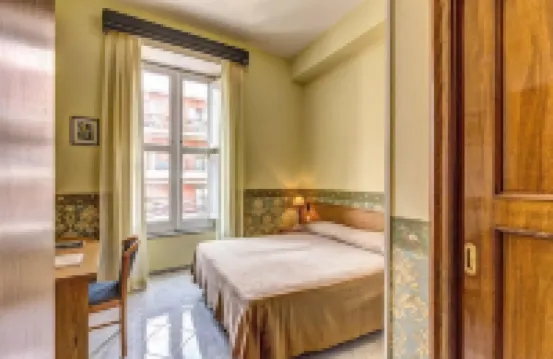 โรงแรมไนซ์ โรงแรมใกล้คอร์โซอิตาเลีย