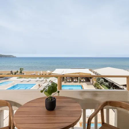 Esperides Beach Hotel Apartments