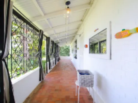 Freyers Well Bay House by Bluescape Hotels in Checker Hall